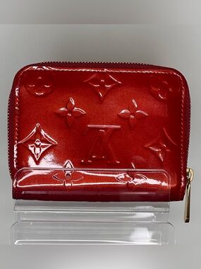Louis Vuitton Red Monogram Vernis Zippy Compact Wallet